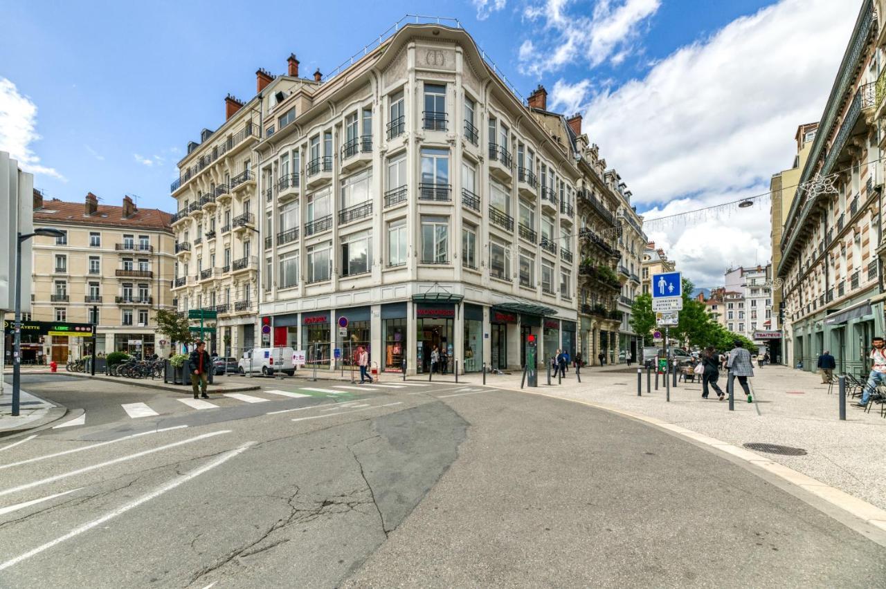 L'Elegance- Centre Historique- Confort- Netflix- Marche Frais Et Local Grenoble Exteriér fotografie